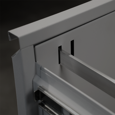 Stahl-Hängeregisterschrank (4 Schübe) – Einbahnig in Weißaluminium