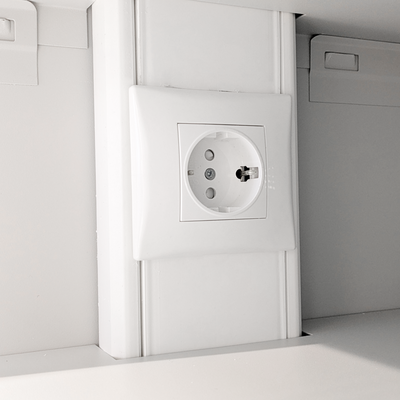 Laptopschrank mit 10 Fächern & Steckdosen