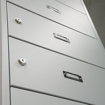 Laptopschrank mit 10 Fächern & Steckdosen
